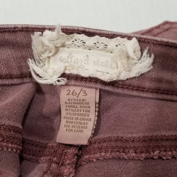 Altar'd state distressed cropped jeans sz‎ 26 - Picture 3 of 7